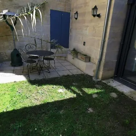 Daire F3 Lumineux Avec Jardin A 2 Pas De L'hyper-centre Caen